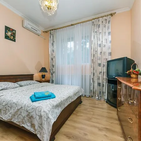 Apartment Two Bedroom On Liuteranska Street