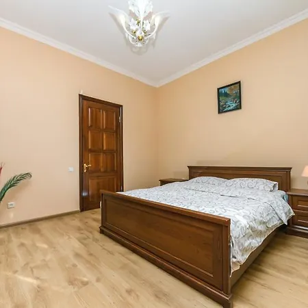 Two Bedroom On Liuteranska Street Kyiv